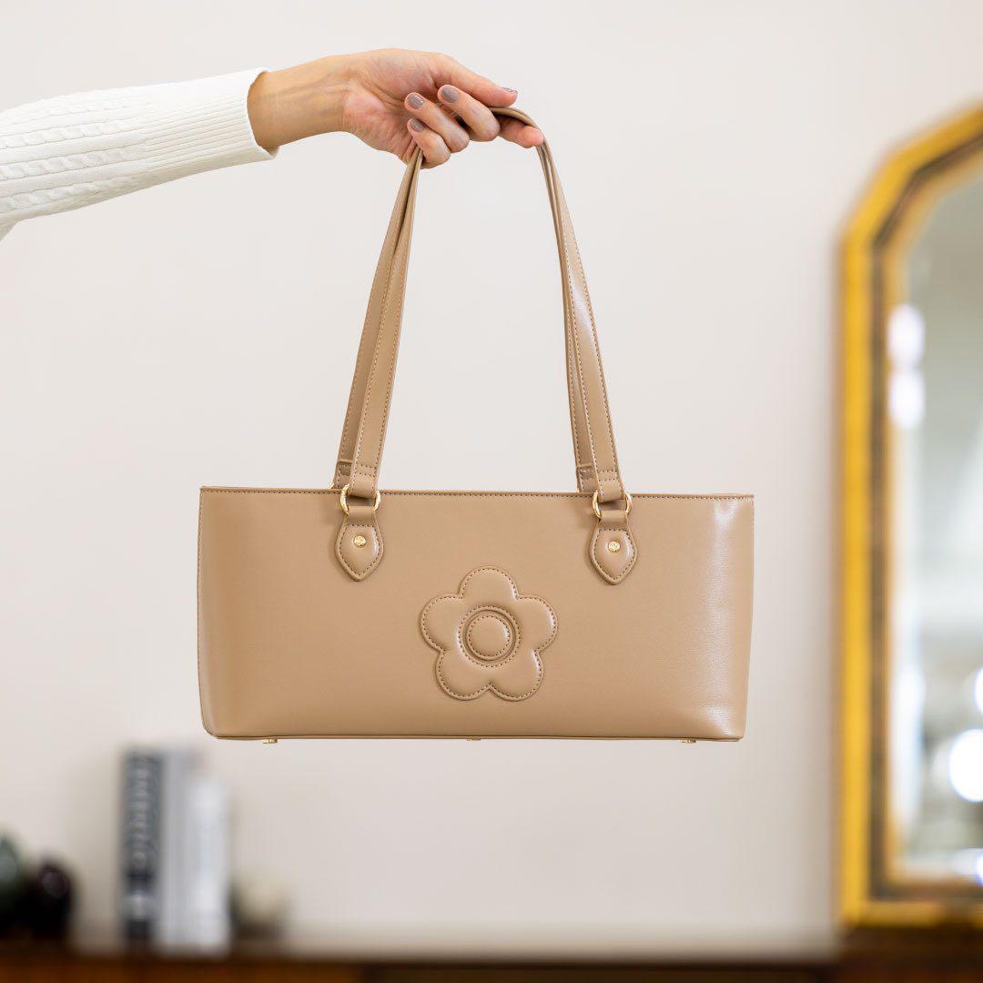mary quant マリークヮント　デイジークラシカルスリムトート　バッグ