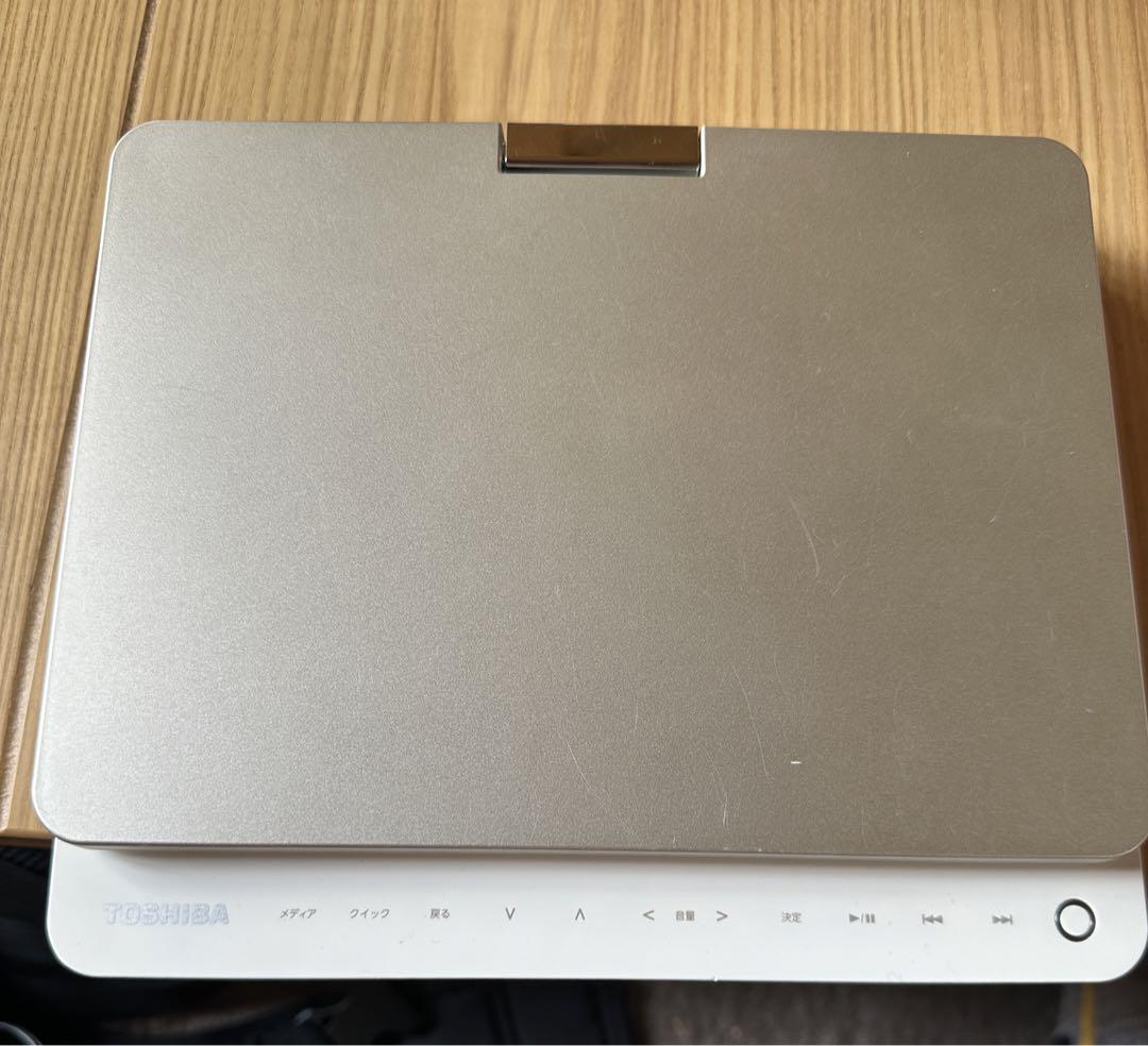 東芝 9V型 ポータブルブルーレイディスクプレーヤー レグザ SD-BP900S