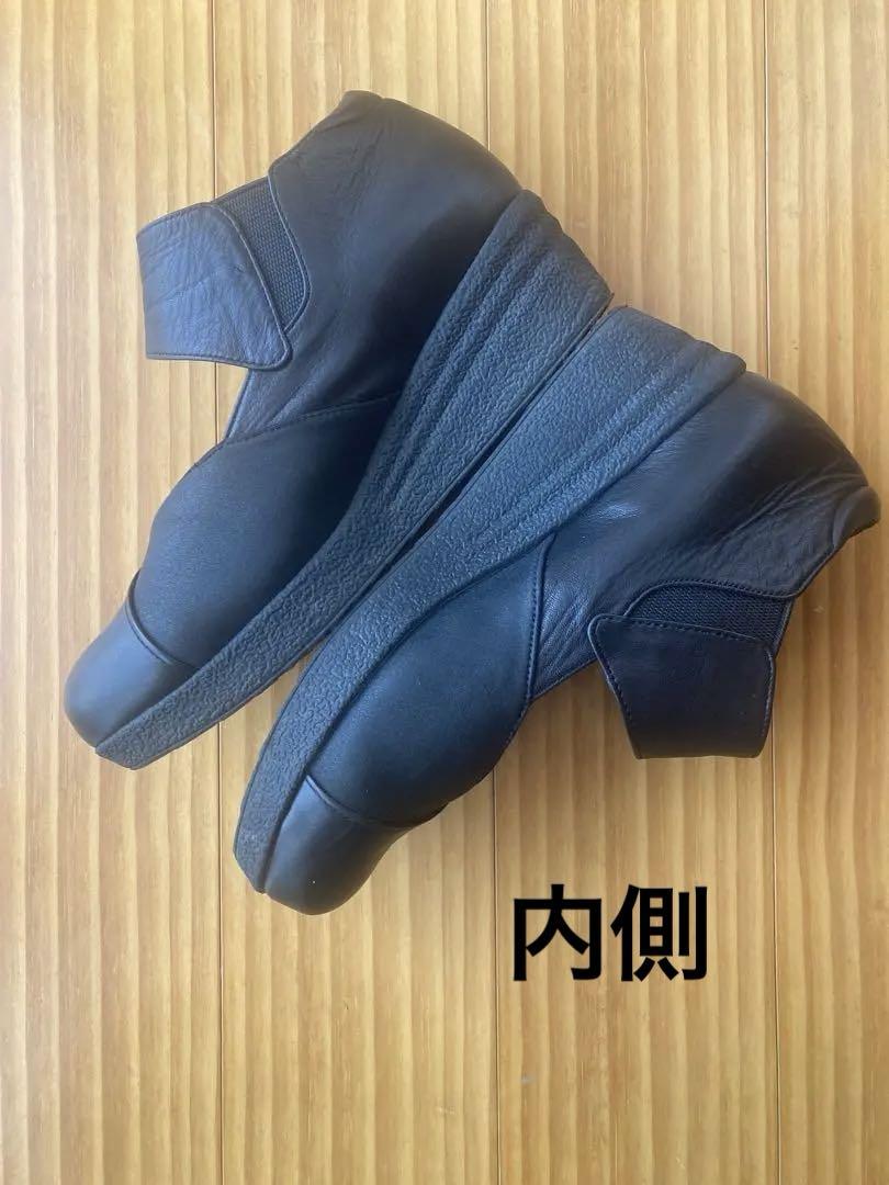 ミスキョウコ　パンプスストラップ　ブラック　黒　外反母趾　4Ｅ　甲高　幅広