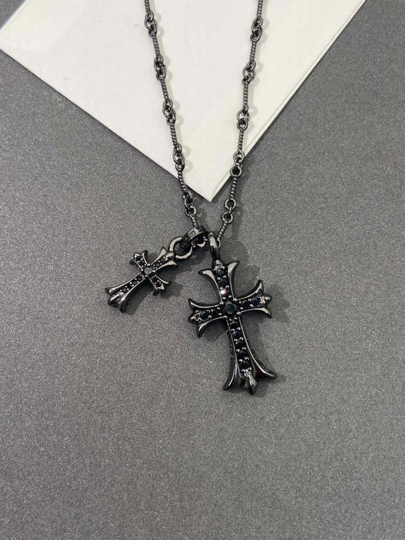 Chrome Hearts クロムハーツ十字架ネックレス