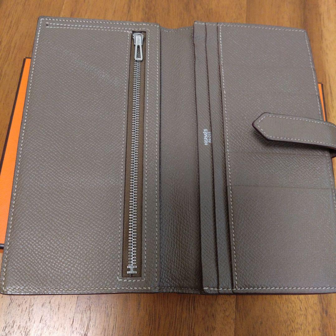 HERMESのベアンスフレ　エトゥープ