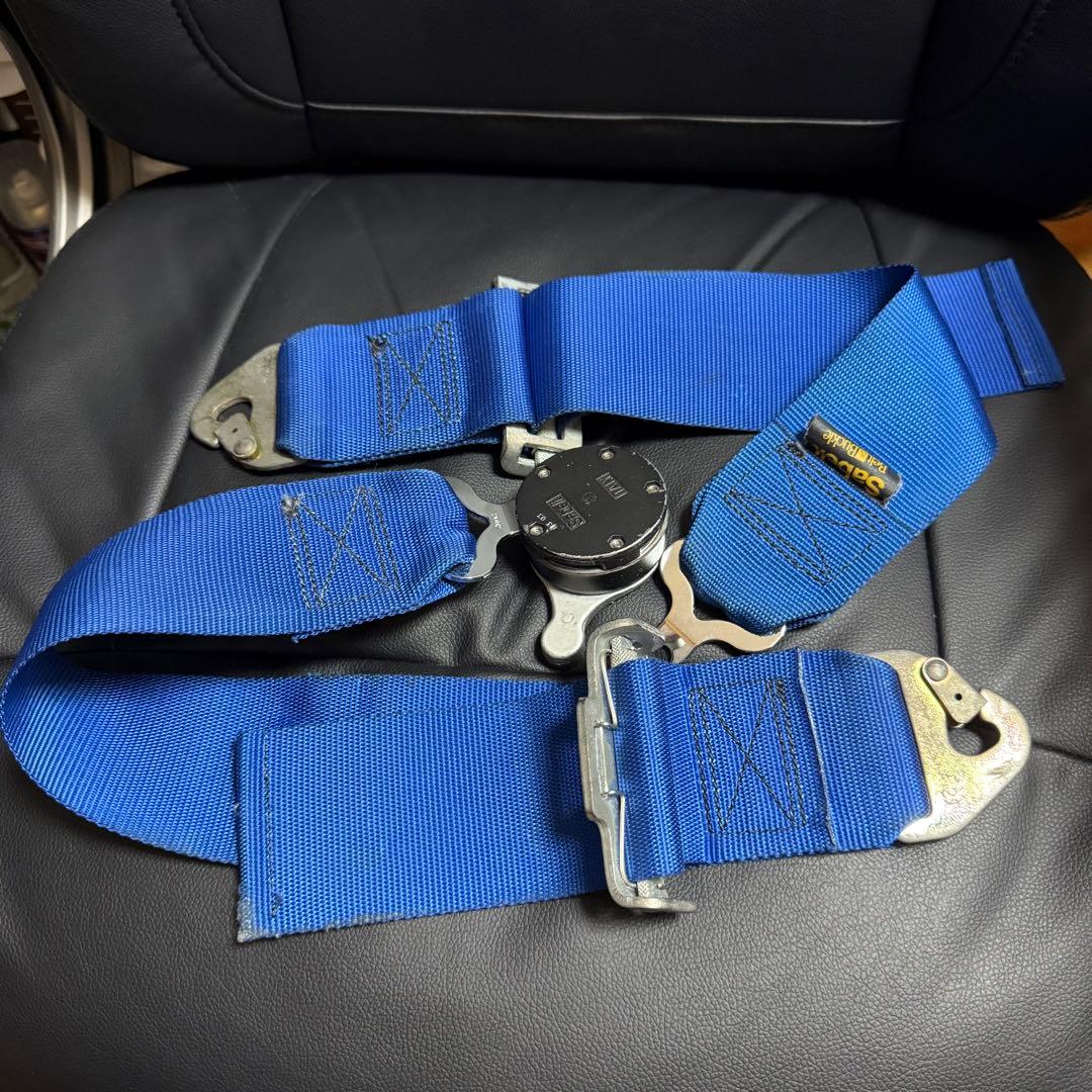 レーシングハーネス