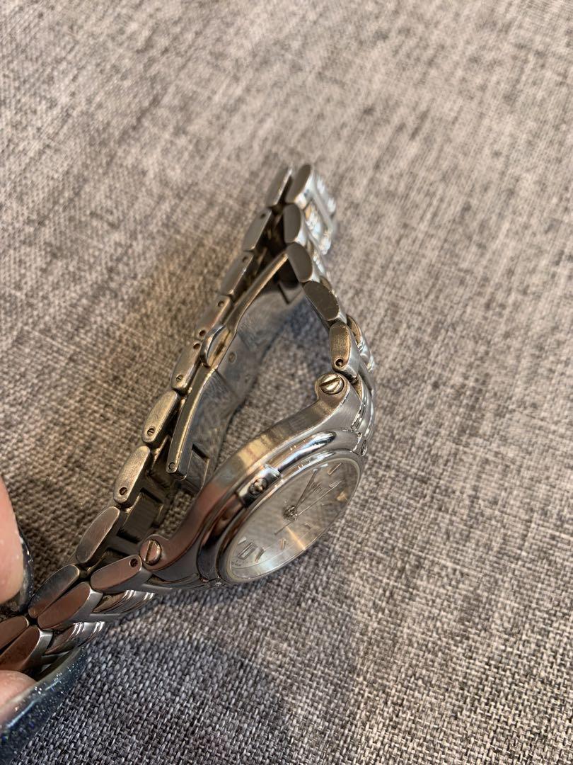 GUCCI レディースウォッチ 9040L グッチ