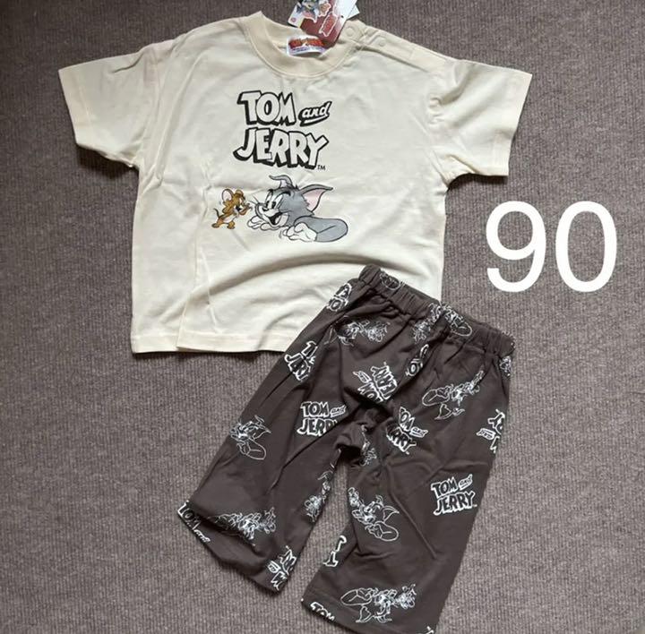 【新品未使用品】② トムとジェリーのパジャマ 90㎝