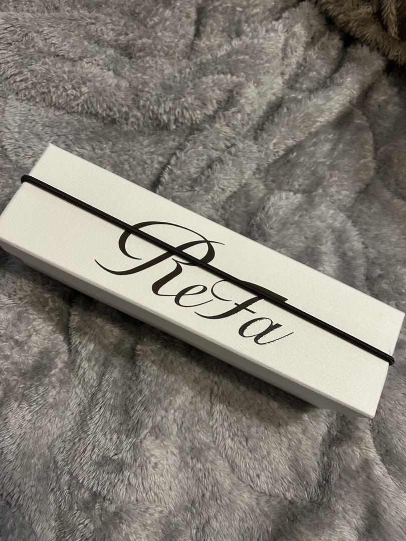 【新品同様・箱・カード・充電器付き美品】リファ　ミニアイロン　コードレス