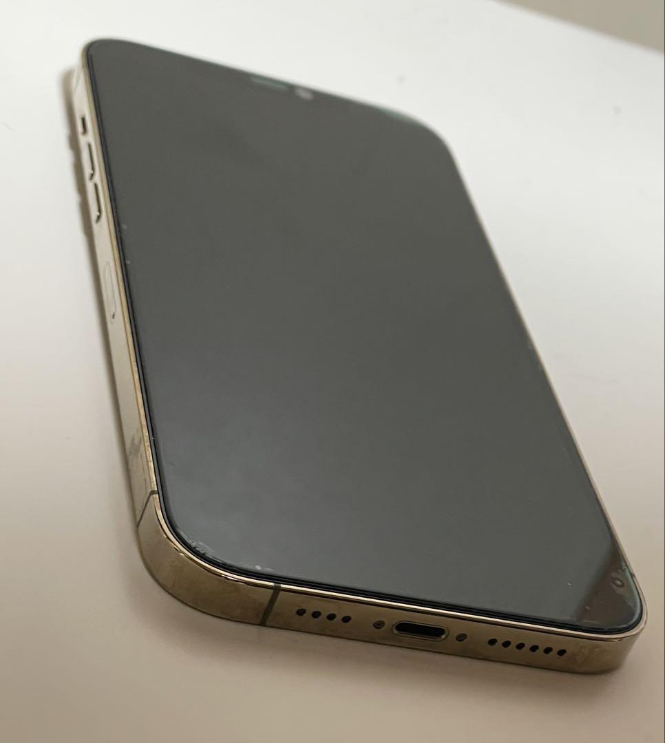 iPhone12promax 本体