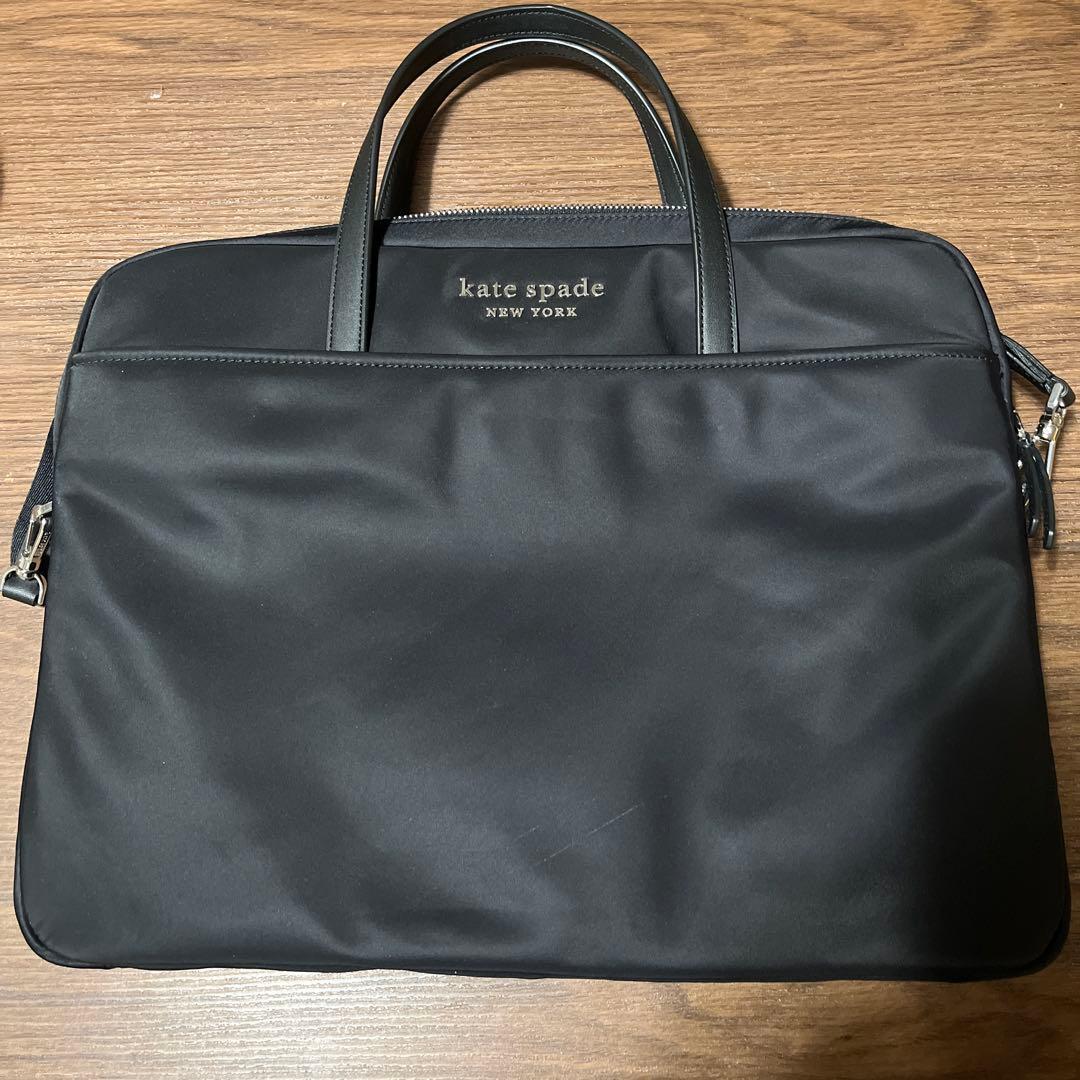 数回のみ使用 kate spade ラップトップ ビジネスバッグ パソコンkate spade new york