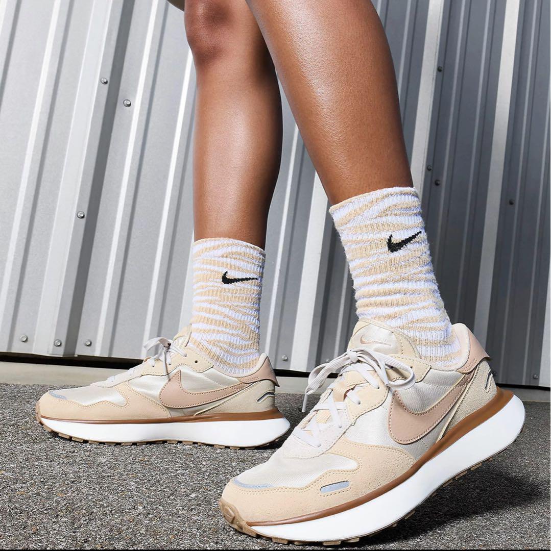 NIKE ナイキ フェニックスワッフル ベージュ23.5cm - メルカリ