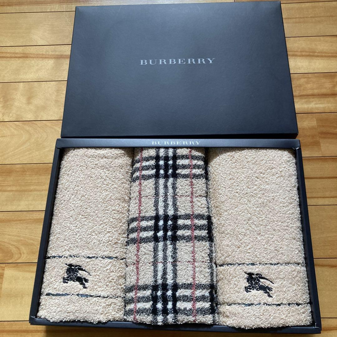新品未使用 Burberry バーバリー フェイスタオル 3枚セット - メルカリ