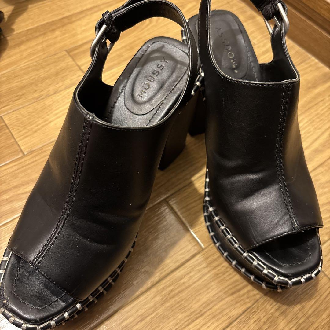 moussy マウジー WOODEN SOLE SABOT 厚底サンダル 黒 - メルカリ