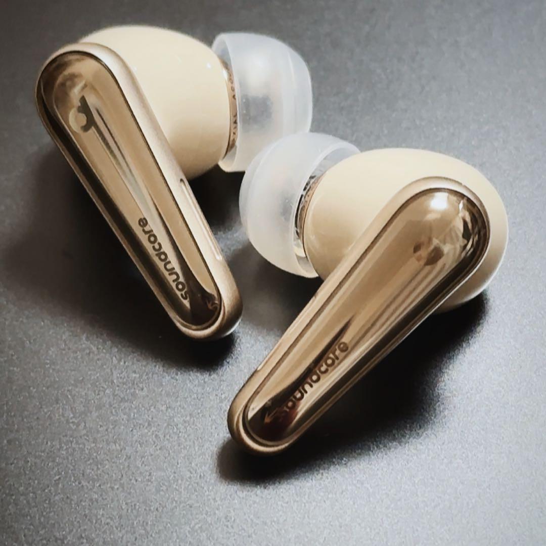 Anker Soundcore Liberty4 シャンパンゴールド