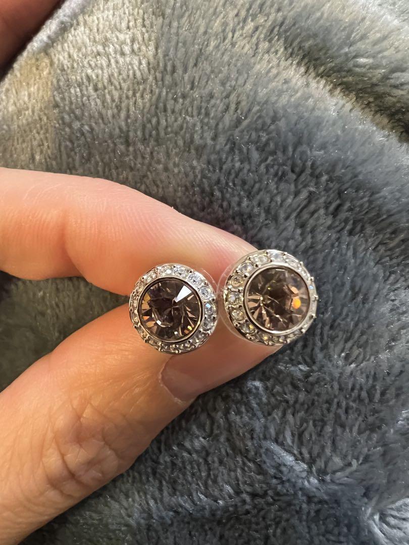 スワロフスキー　ネックレス　ピアス