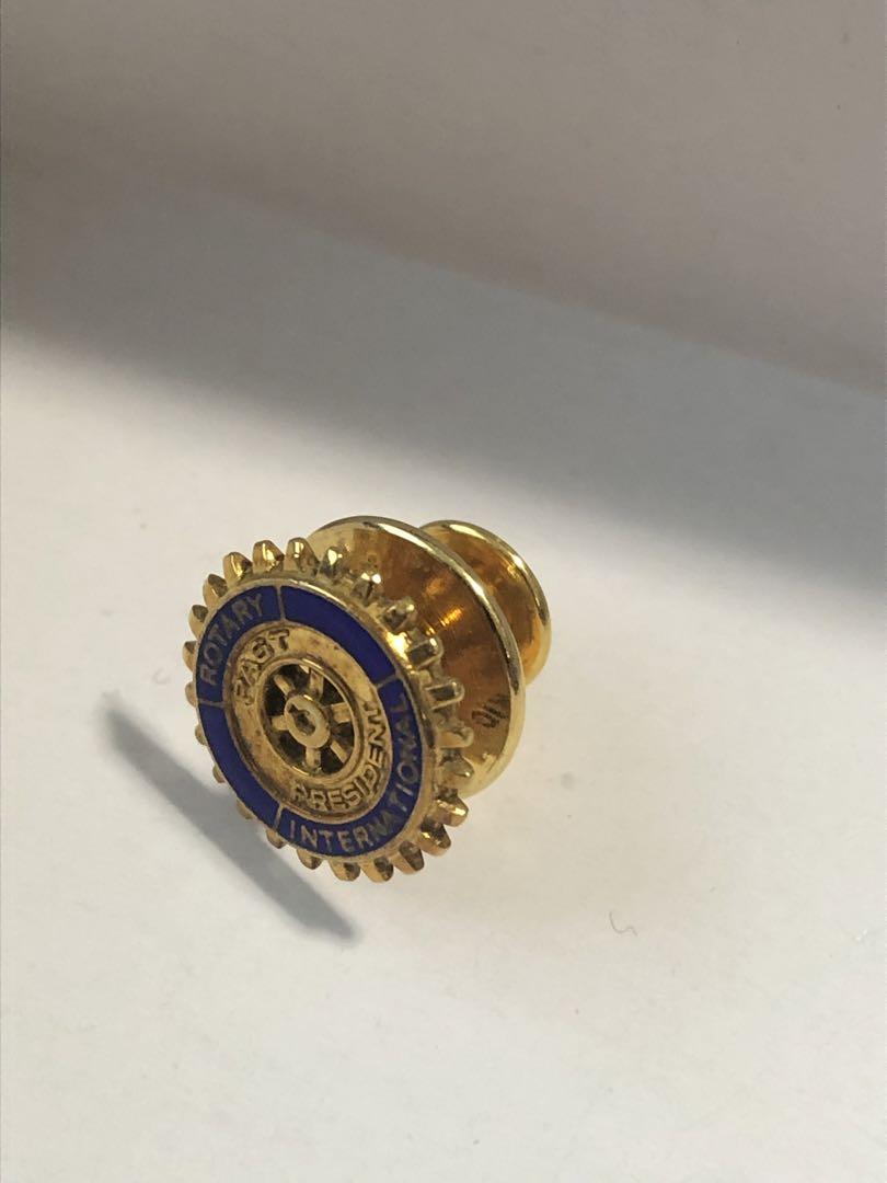 ピ*ス様 本物は保証K10刻印あり！Rotary International ネ