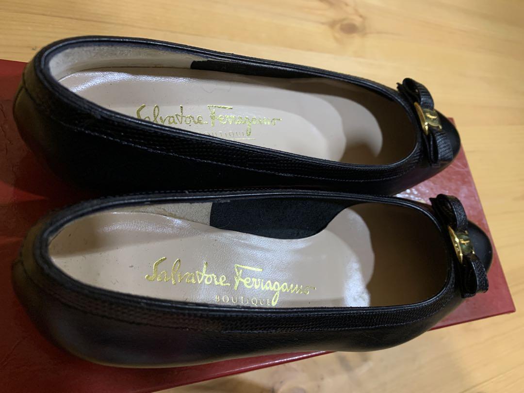 Salvatore Ferragamo フラットシューズ 黒 FERRAGAMO/SalvatoreFerragamo(サルバトーレフェラガモ
