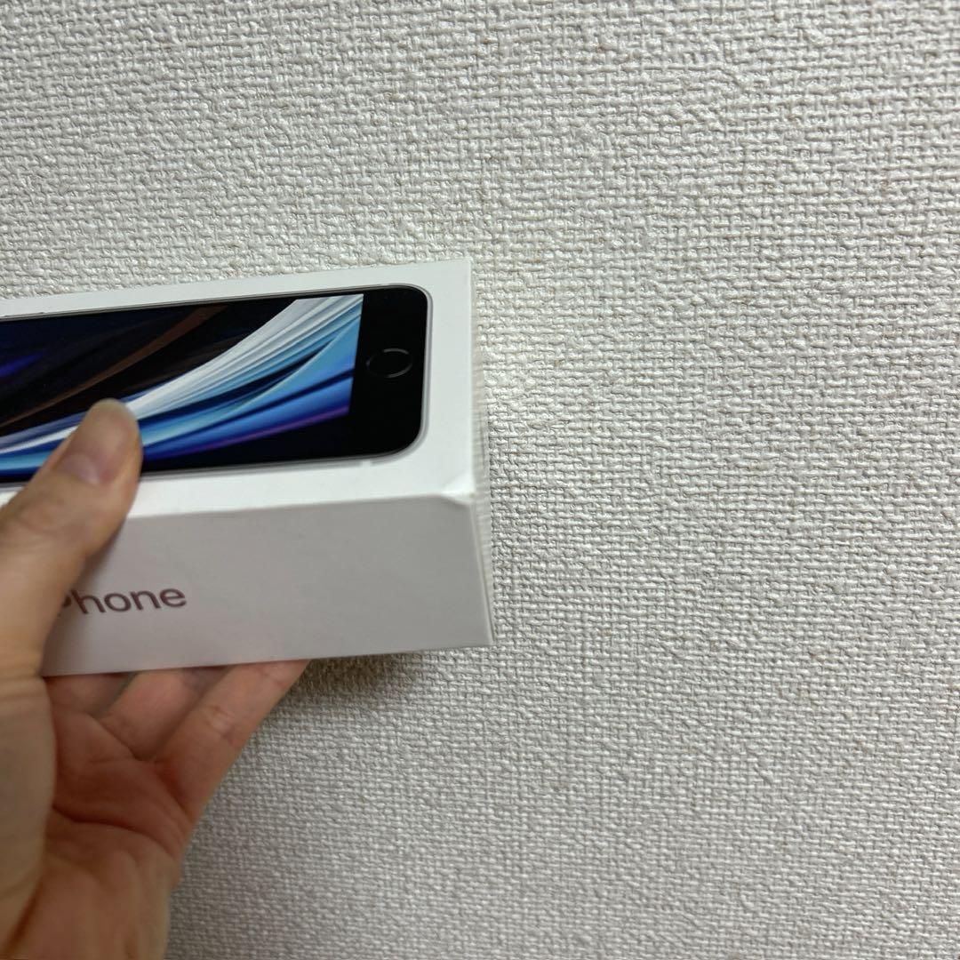 専用ページ【美品】iPhone SE 第2世代 (SE2) ホワイト 64GB