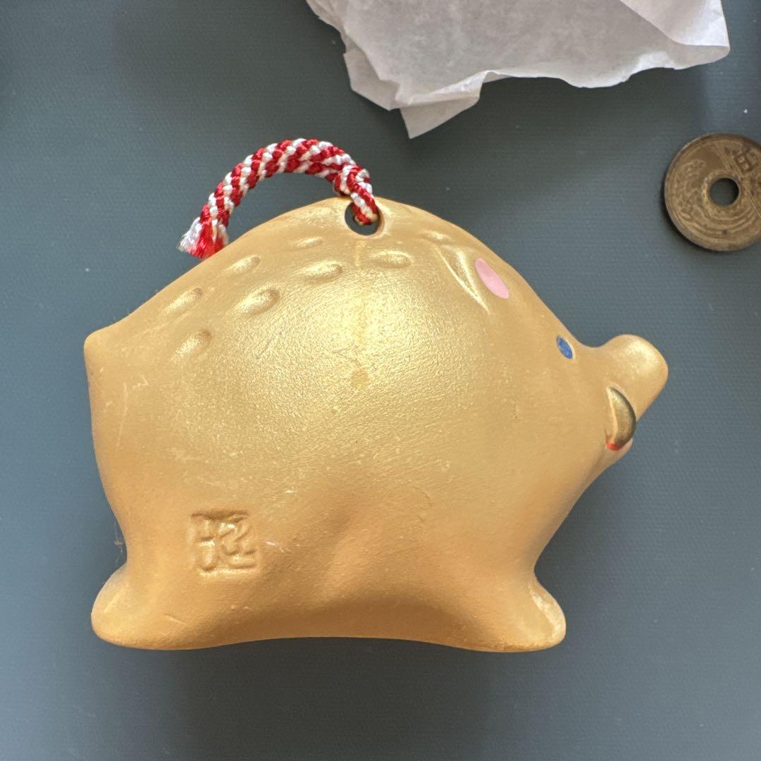 正月 陶器のネズミ置物 亥 丑セット 金色と白色 - メルカリ