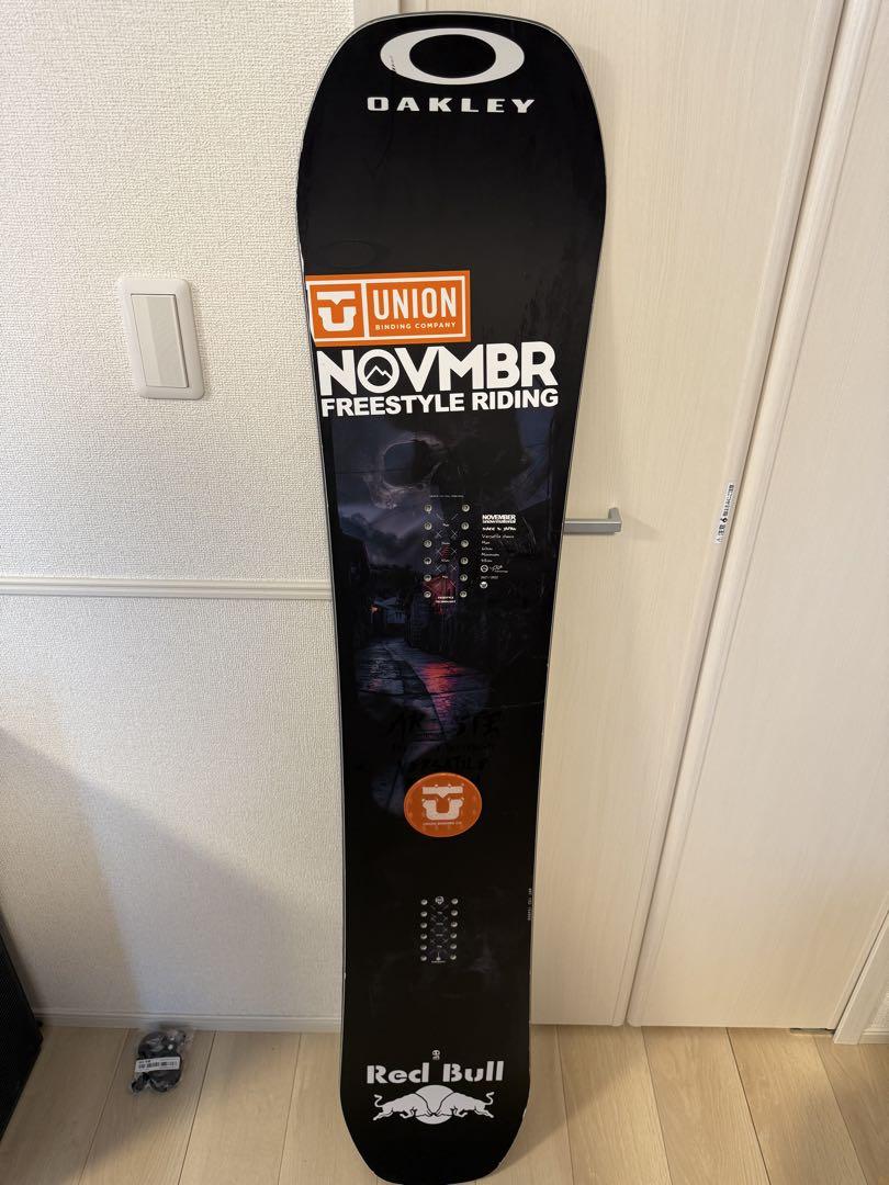 November ノベンバー artist アーティスト152スノーボード