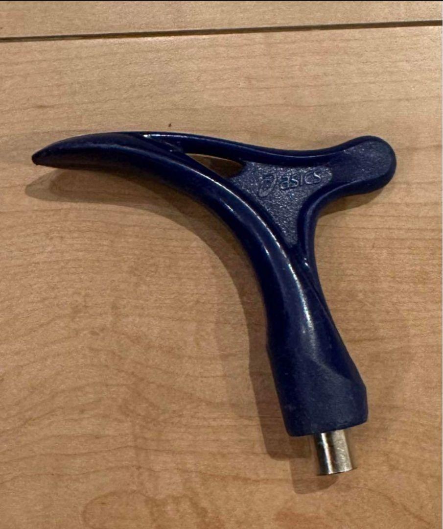 アシックス　サイバーブレード サイズ　23cm