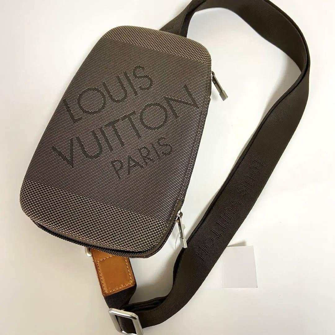 LV ルイヴィトン ボディバック M93500 マージュ ダミエジェアン 画像2