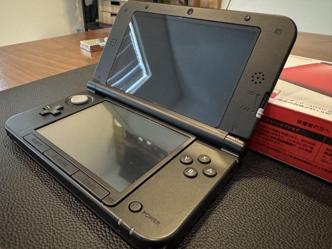 Nintendo 3DS LL 美品