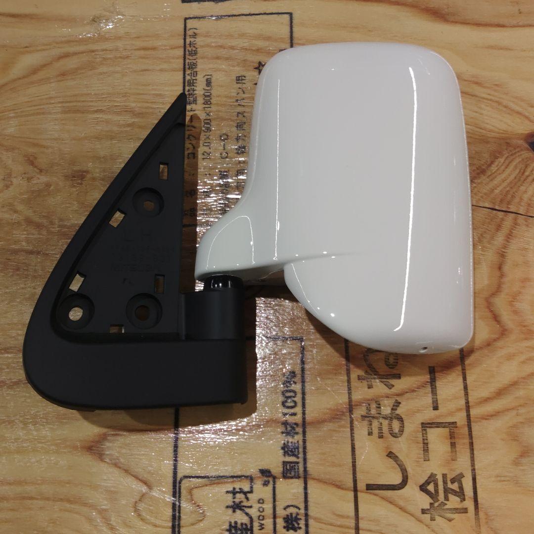 ハイゼットトラックドアミラーLH ホワイト MITSUBA73169-901新品