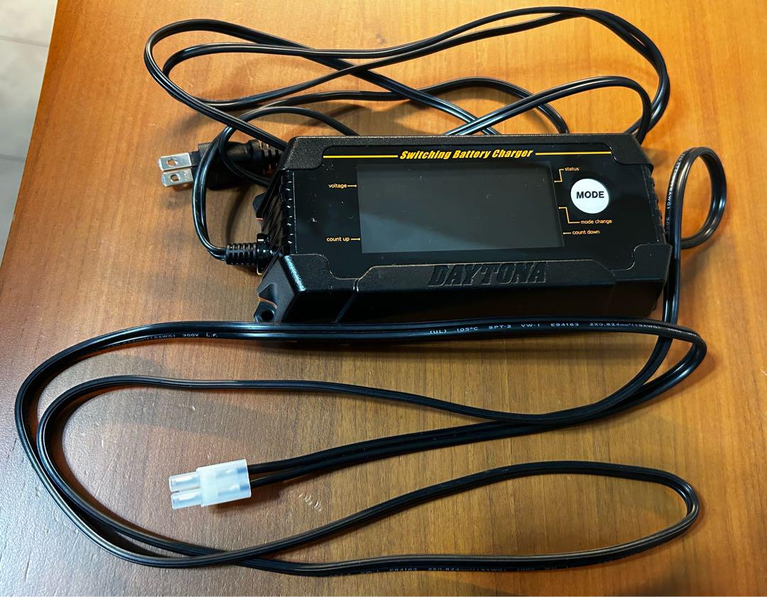 デイトナ　バイク/自動車兼用バッテリー充電器