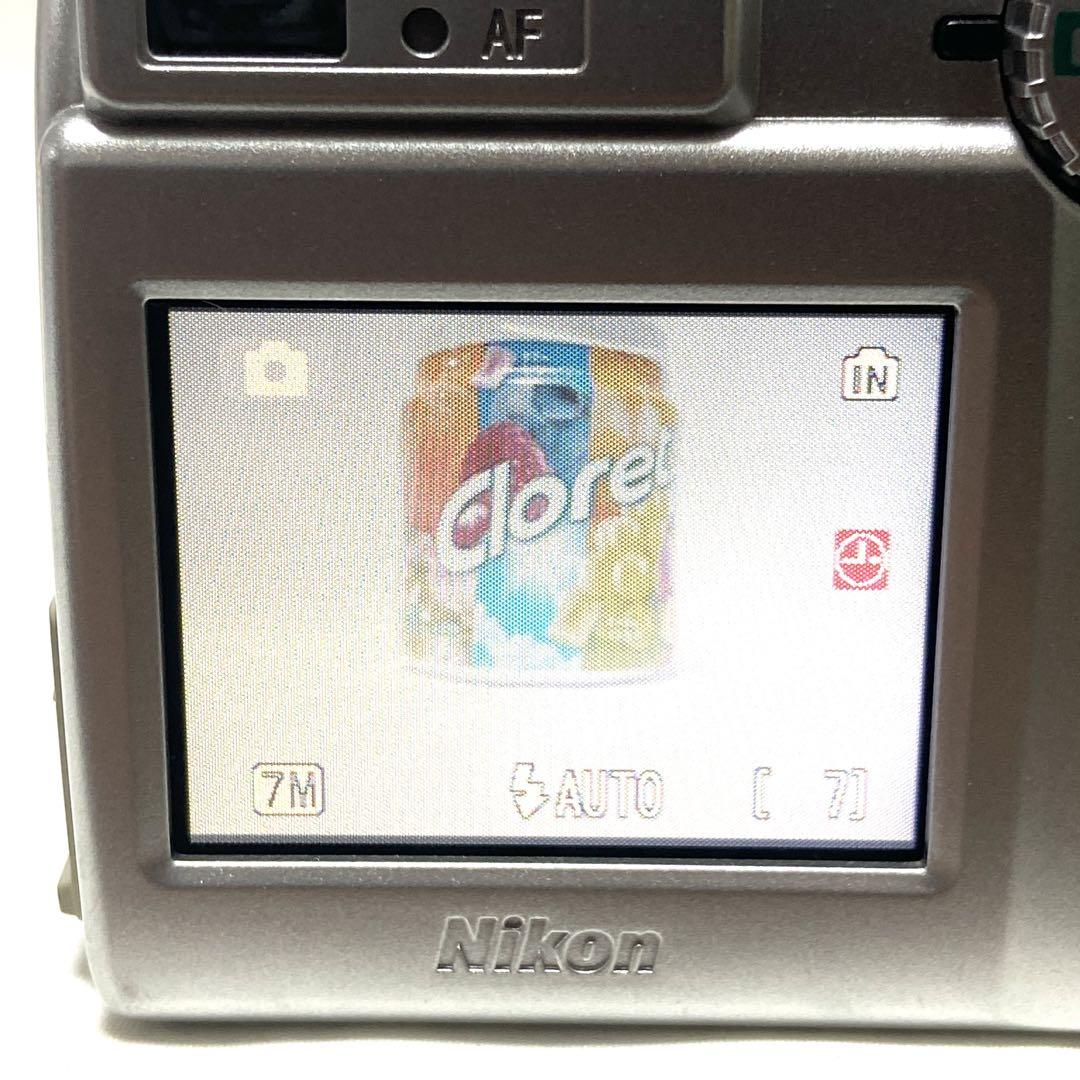 Nikon COOLPIX 7600 コンパクトデジタルカメラ 単三電池稼働