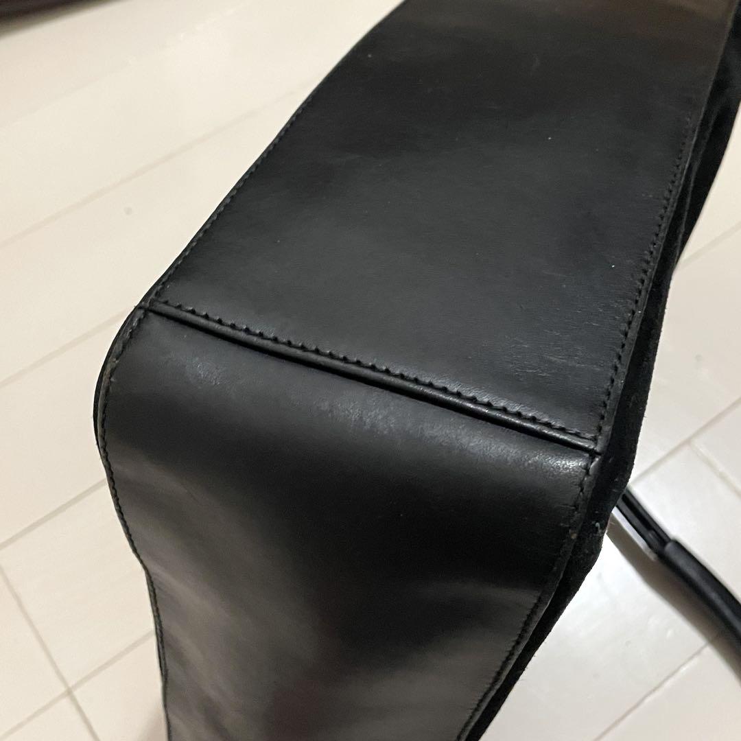 GUCCI 黒 ショルダーバッグ スエード 001.3770.002122