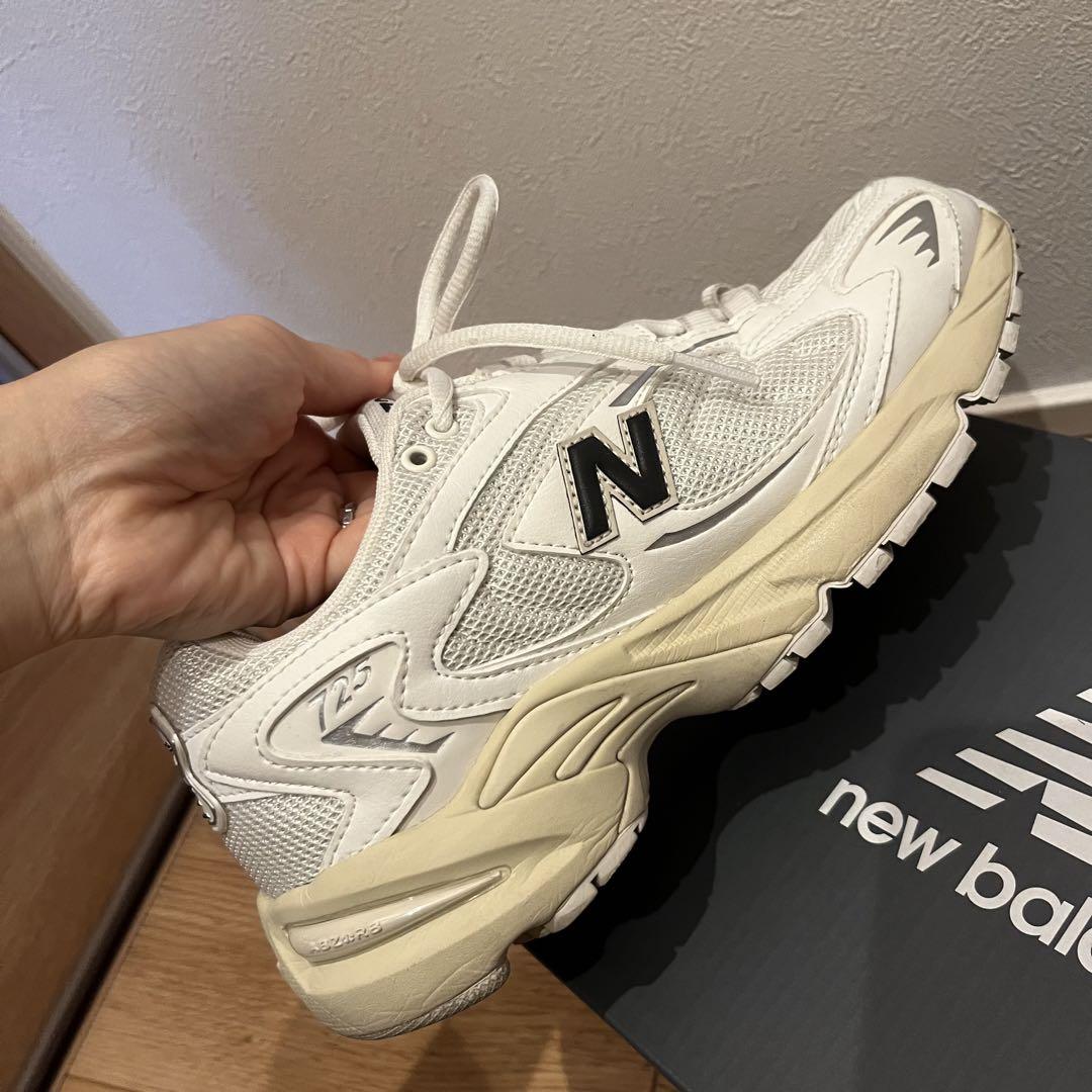 new balance ニューバランス　ML725 CA 24センチ