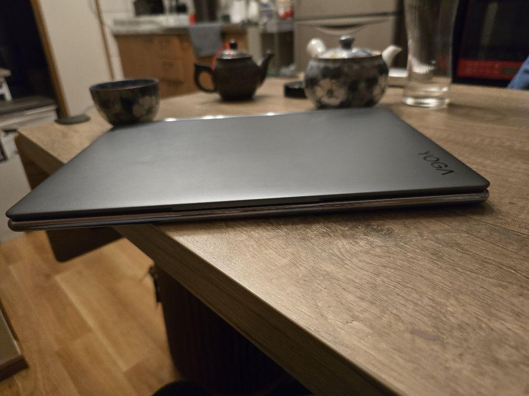 ビジネスパソコン レノボYOGA 14インチ有機el 2kタッチ対応ディスプレイ 画像8