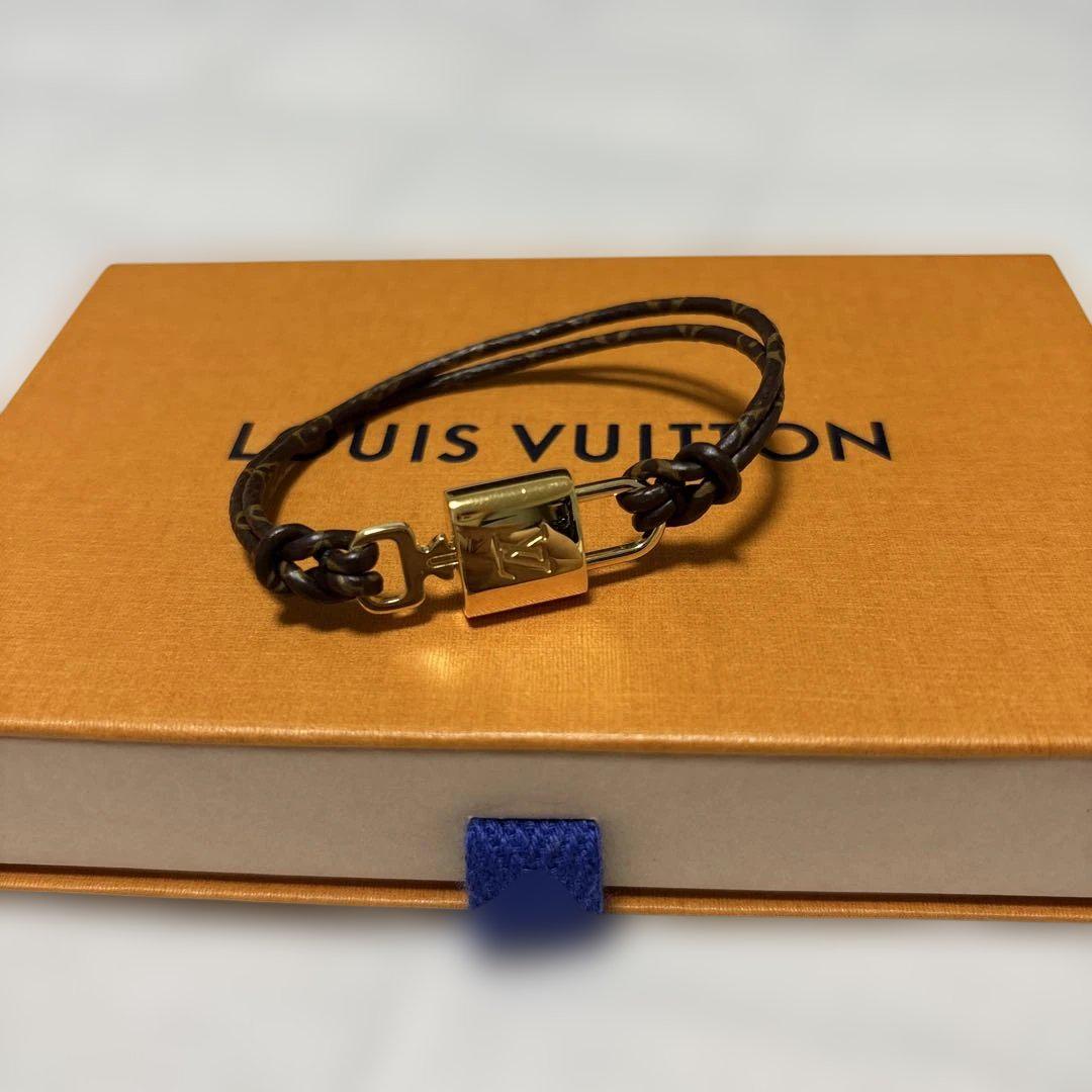 LOUIS VUITTON レザーブレスレットSP - メルカリ