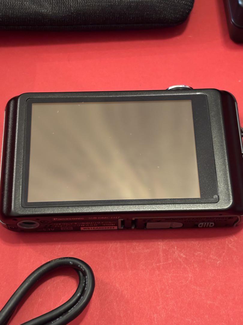 KOMO　美品 パナソニック LUMIX DMC-FH7 コンパクト