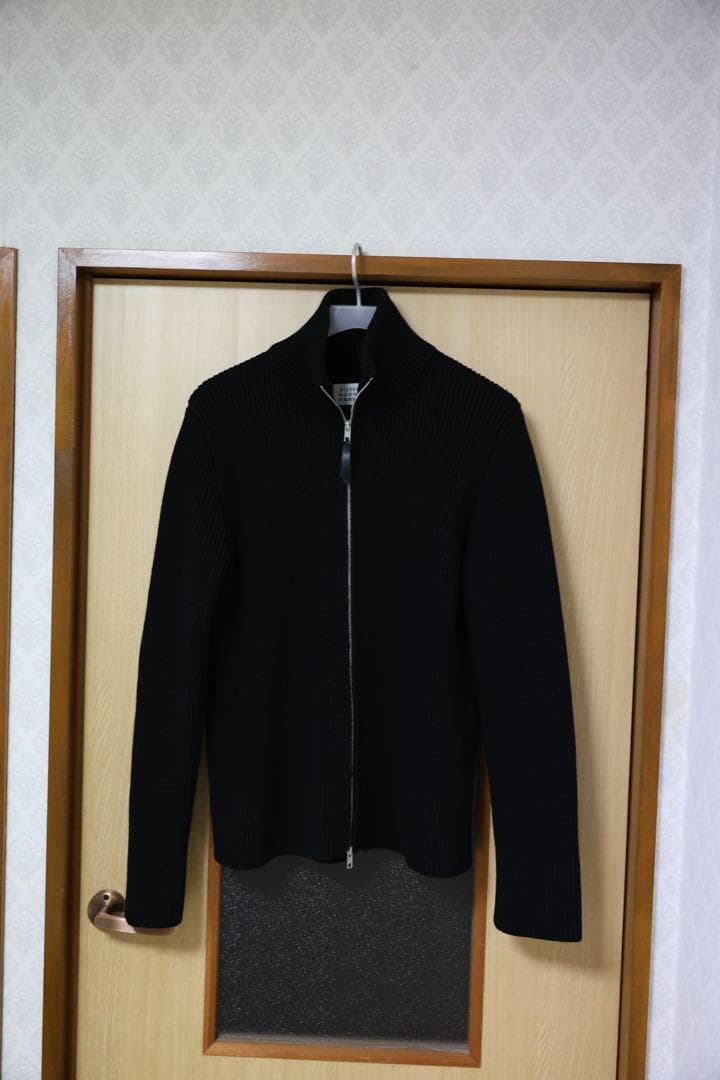 メゾンマルジェラ　ドライバーズニット