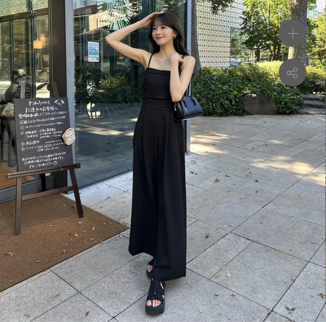 新品タグ付き✨タックデザインオールインワン holidayandholiday