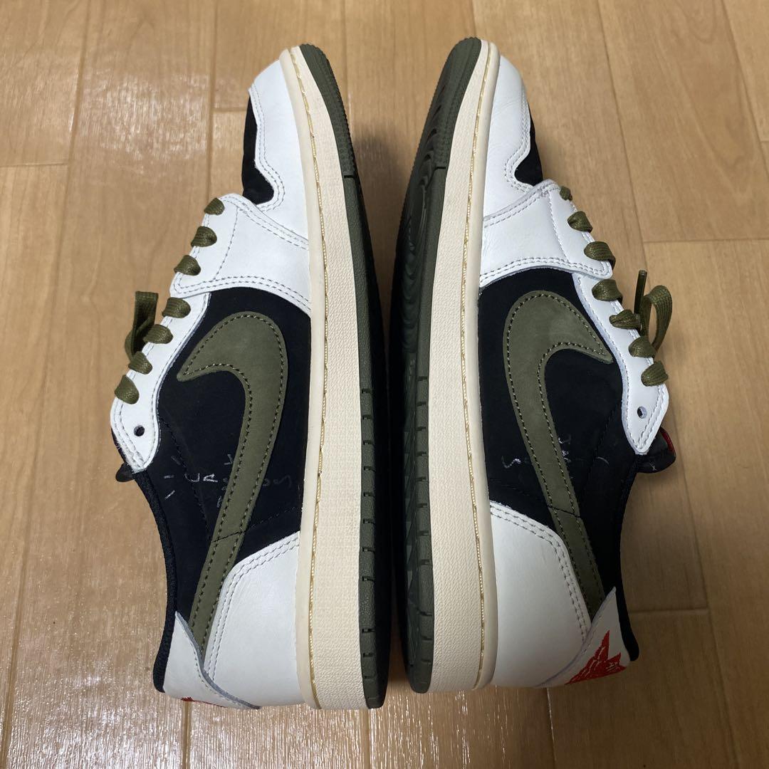 Travis Scott×NikeAir Jordan 1Lowオリー