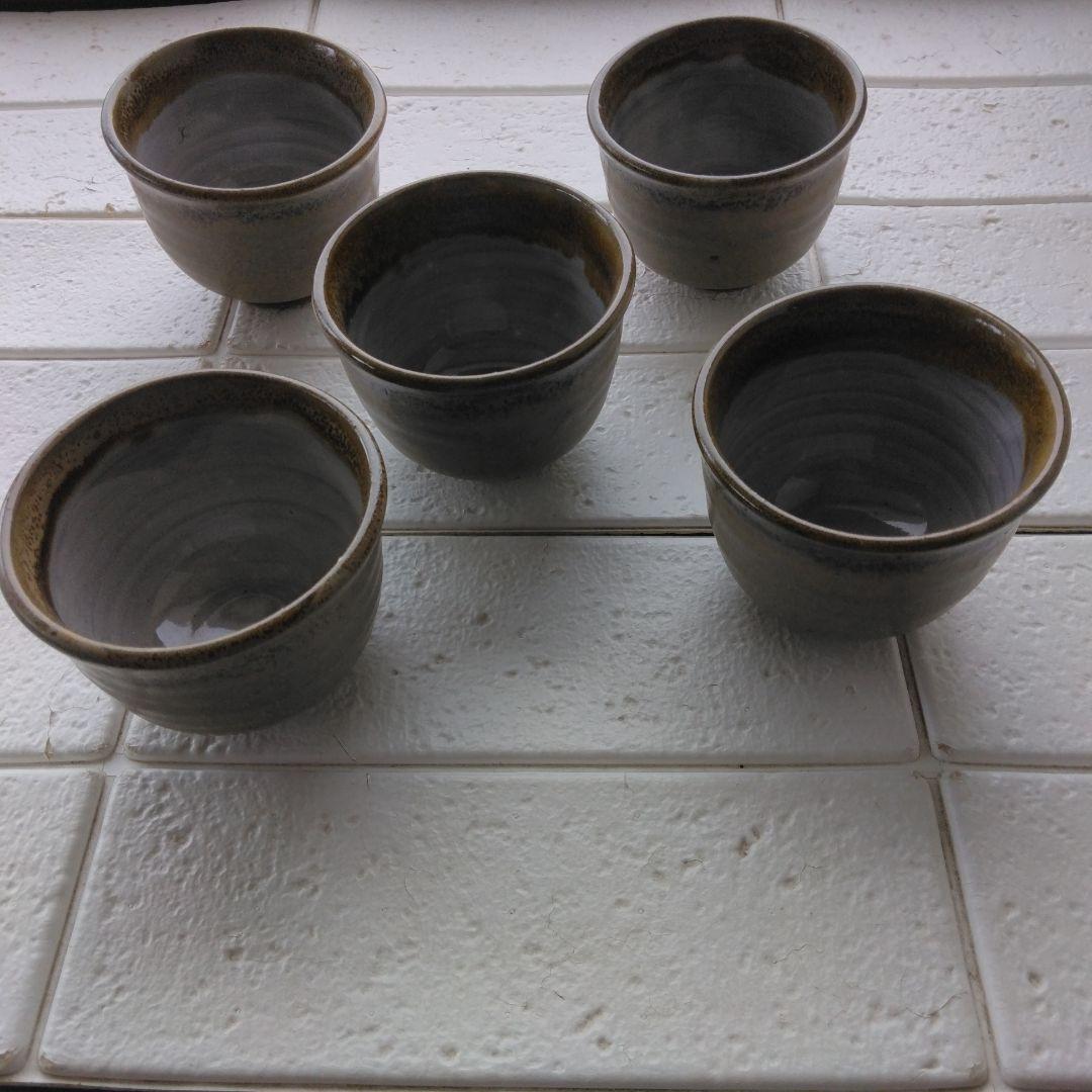陶器製急須と茶碗5個セット 陶芸(銘あり）保管品 - メルカリ