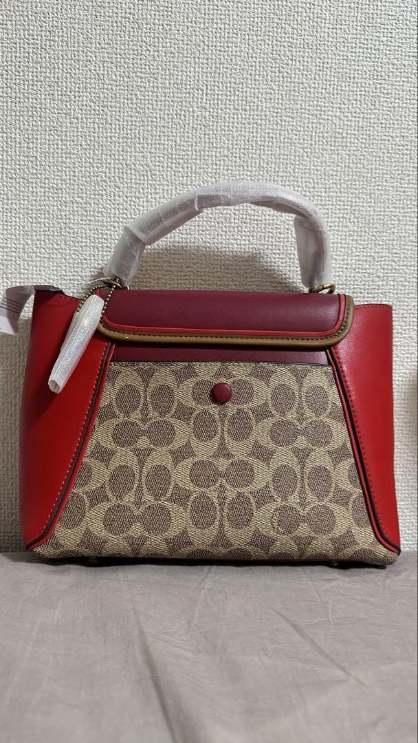 お値下げ　coach コーチ　2wayショルダーハンドバッグ　斜め掛け可