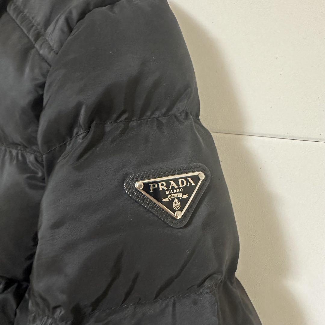 PRADA ブラック ダウンジャケット