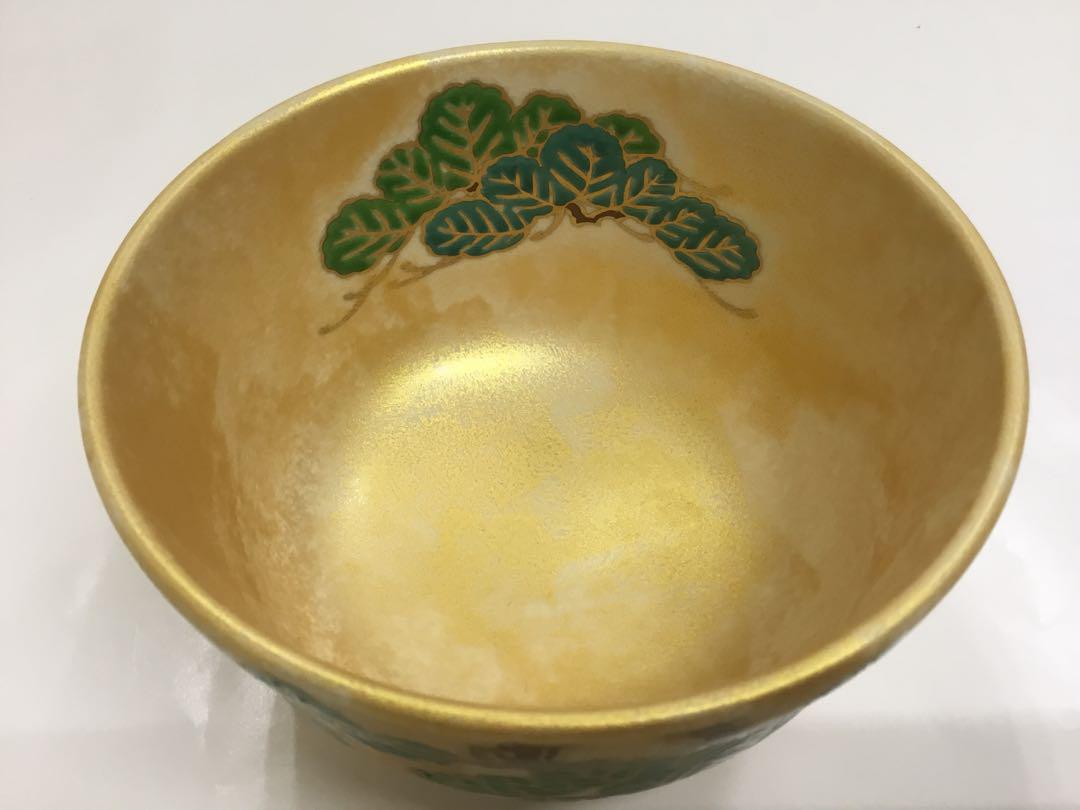 抹茶碗 茶道具 茶碗 金かすみ 松 宮地英香作（化粧箱付き）新品