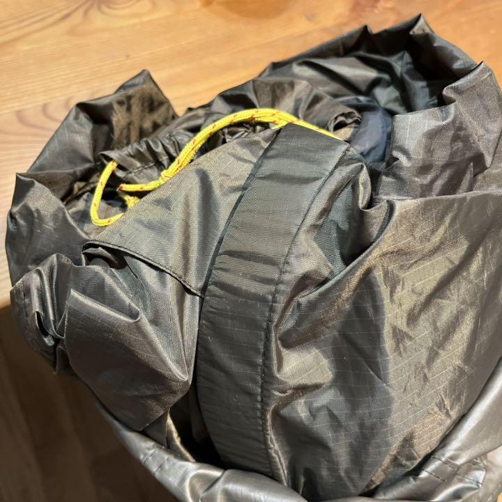 ヘルスポート　テントRONDANE TREK3 国内未発売 ヘルスポート テントRONDANE TREK3 国内未発売ファッション