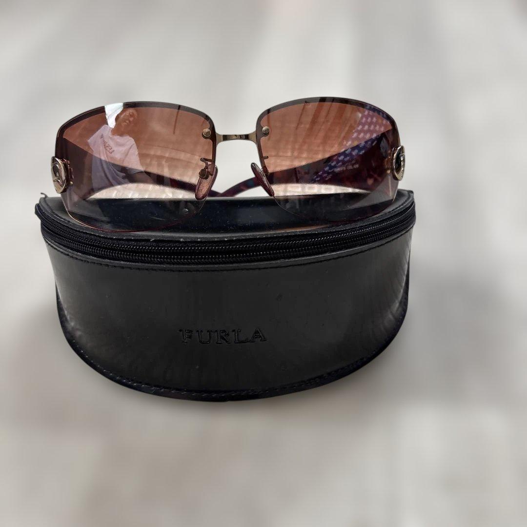 FURLA ブラウン サングラス ケース付き FURLA ブラウン サングラス ケース付き - メルカリ