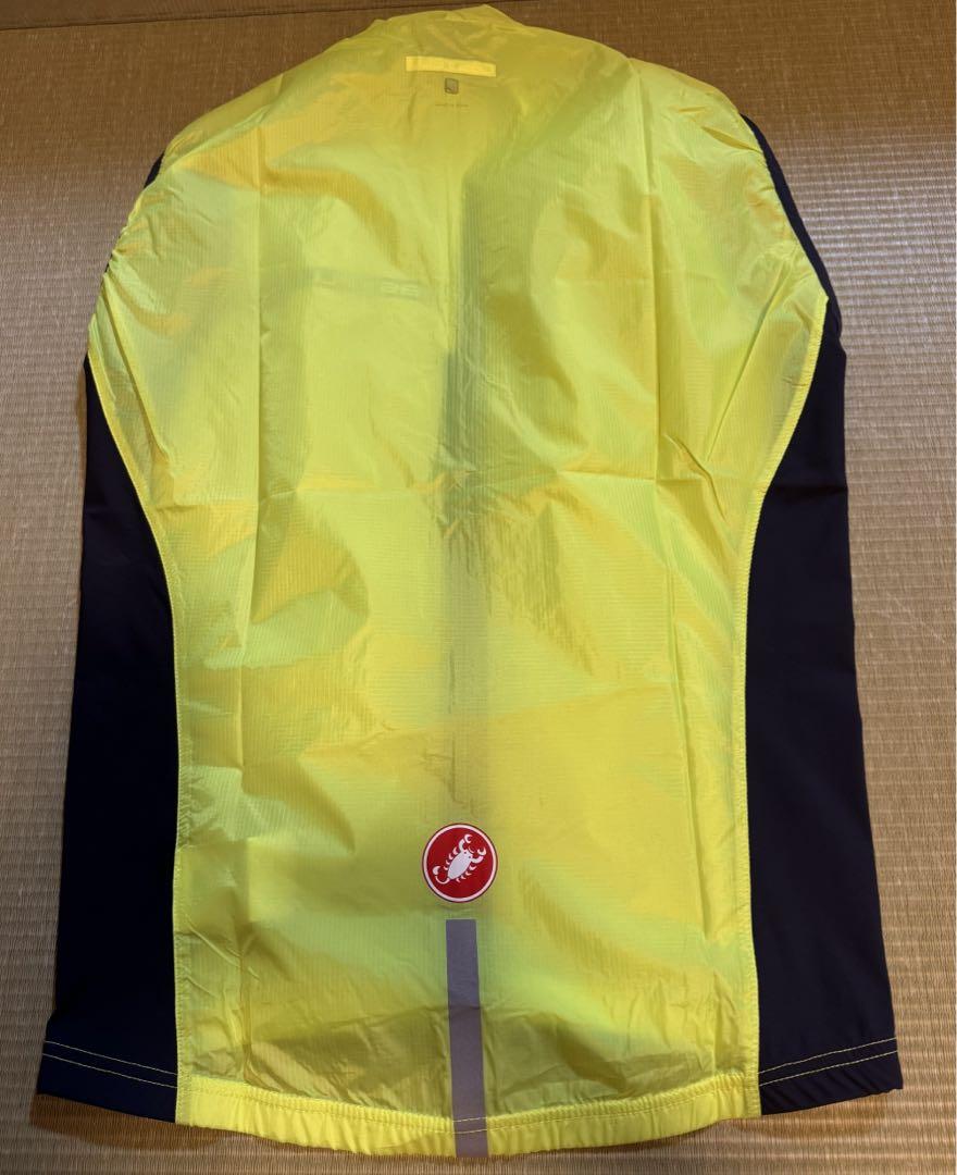 新品未使用　カステリ　SQUADRA STRETCH VEST