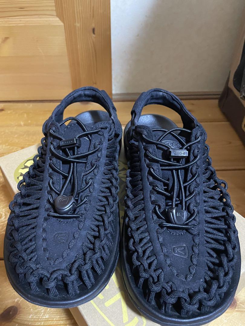 【一回のみ着用】KEEN UNEEK ユニーク スニーカーサンダル 黒 24