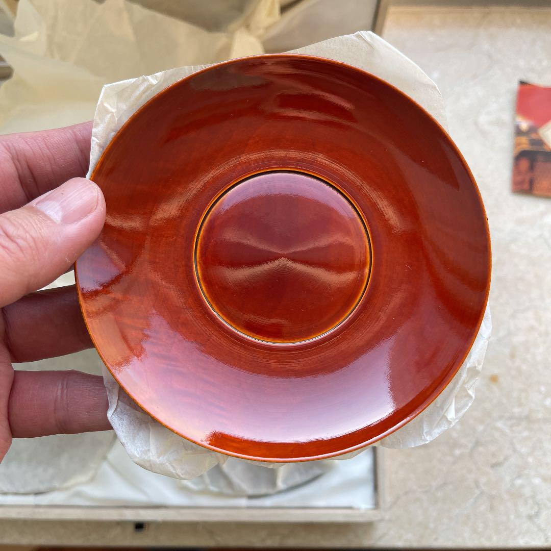飛騨高山 春慶塗 高級漆器セット(直径12cm小皿10枚・直径26cm大皿) 画像2
