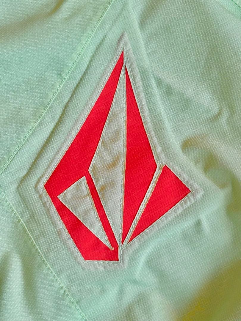 VOLCOM スノボ