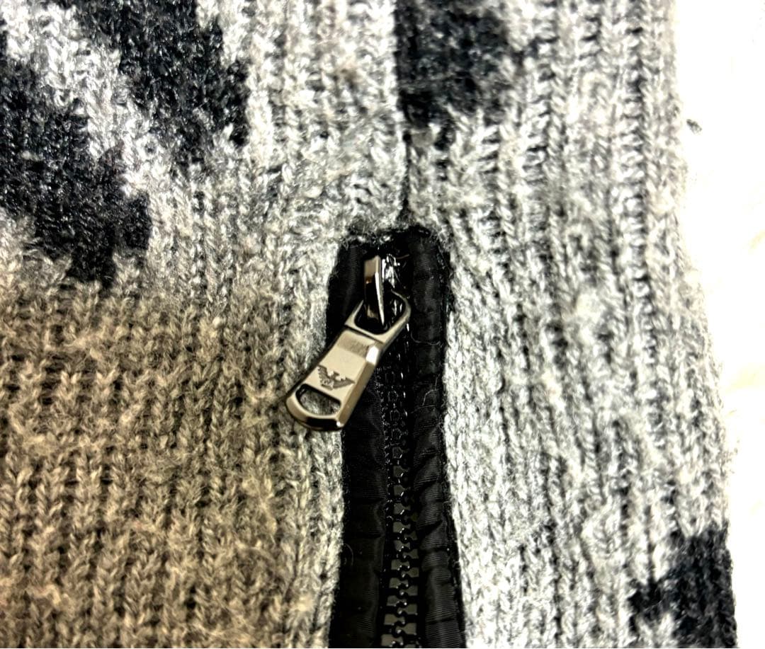 エンポリオアルマーニジップアップパーカージャケットS