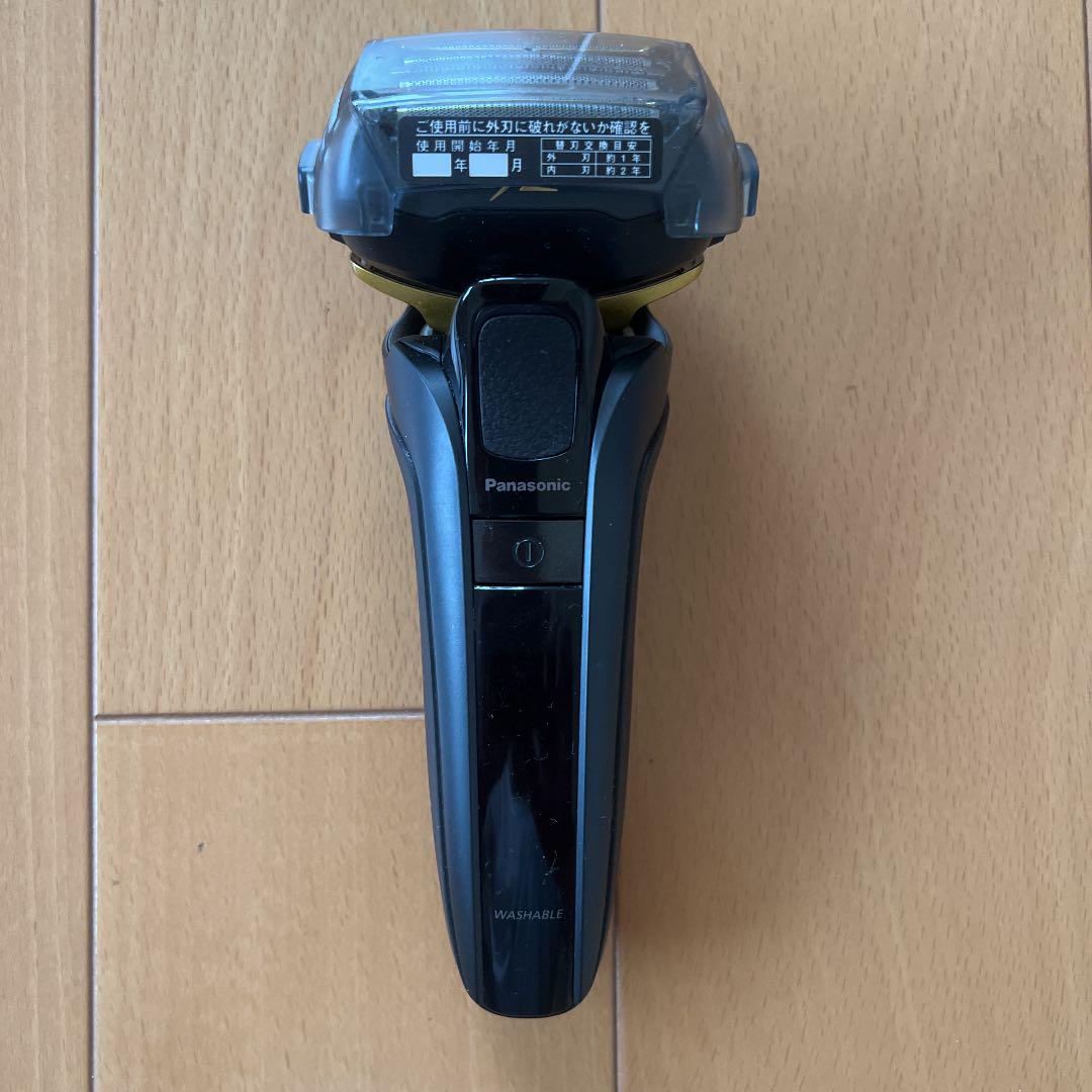 【週末限定値下げ】メンズシェーバー  ラムダッシュ（5枚刃） ES-CLV5D