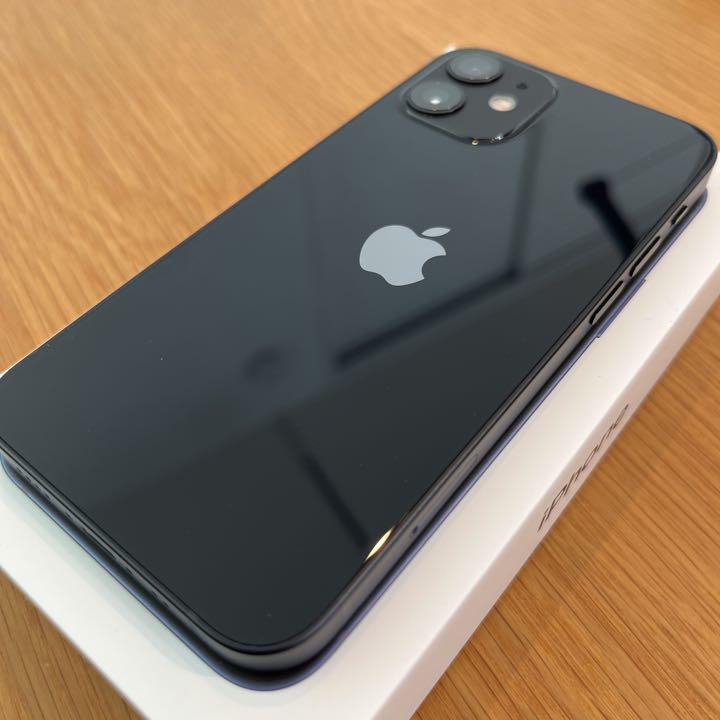 iPhone 12 mini ブラック 128GB SIMフリー レザーケース付 - メルカリ iPhone 12 mini ブラック 128GB SIMフリー レザーケース付 - メルカリ