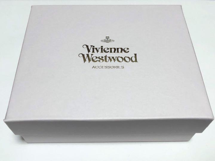 美品 Vivienne Westwood ☆二つ折り財布 箱付1 Vivienne Westwood ブラック 二つ折り財布 箱付き ヴィヴィアン