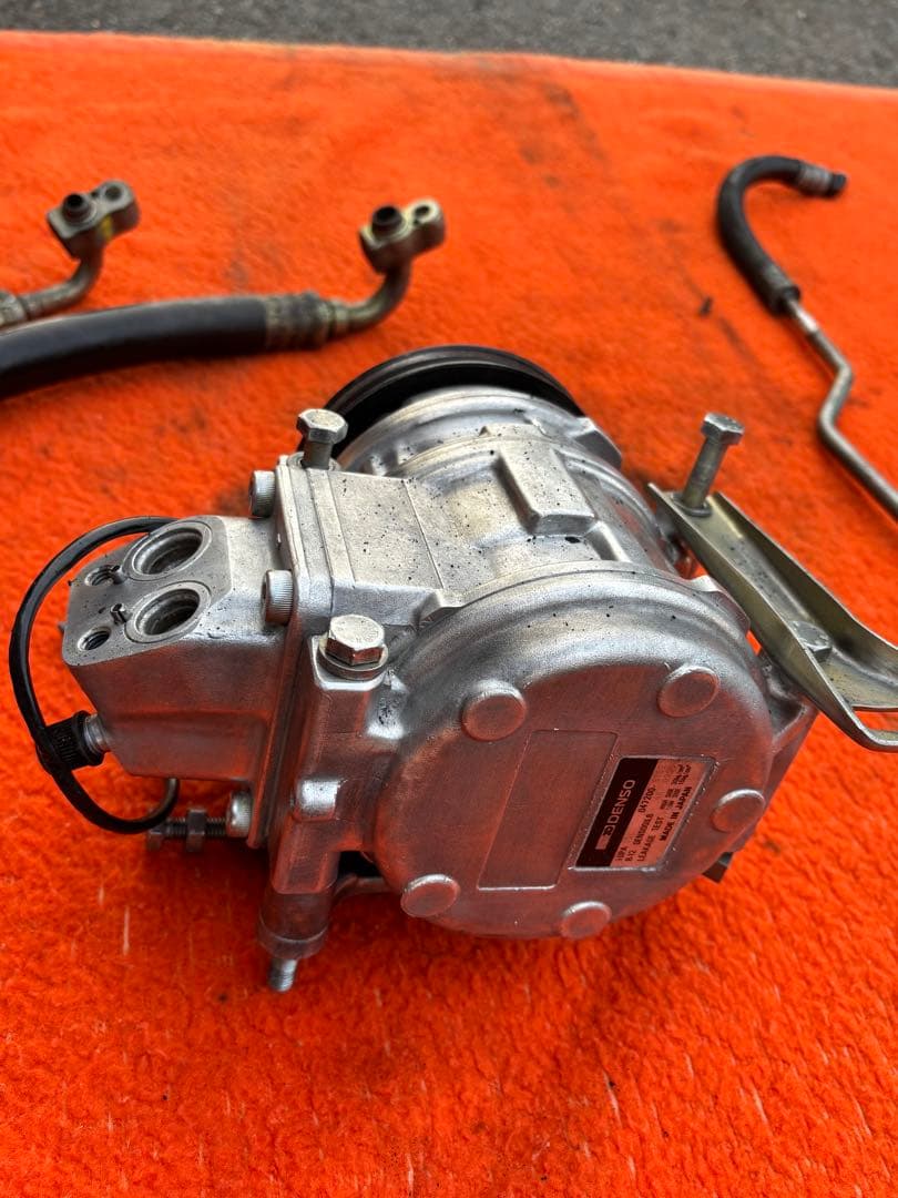 【手渡限定】 '90 ポルシェ964 現車外し AC 一式